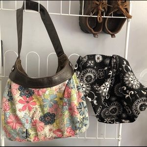 Thirty one pocket book with another skirt for it